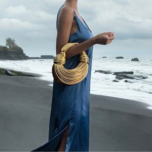 CHIC TRENDY HANDBAG *USED ONCE*